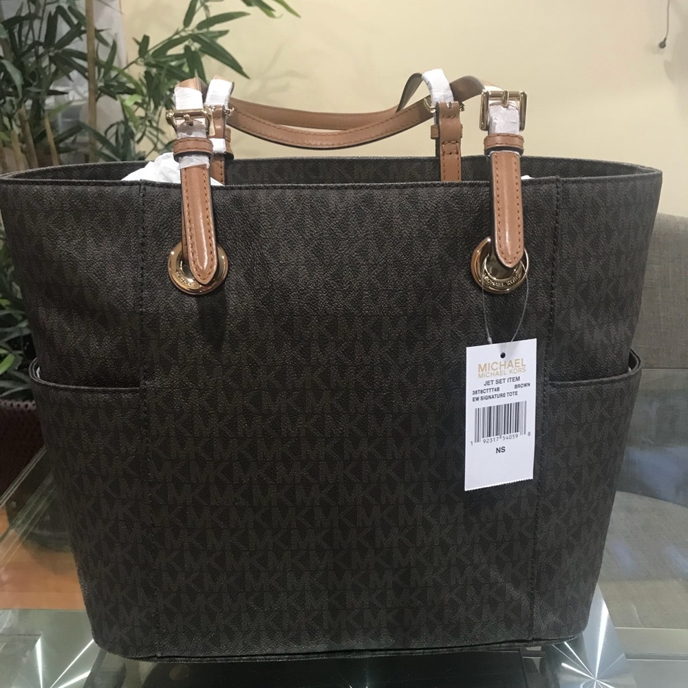 Michael Kors Bag. Brand new with tags.